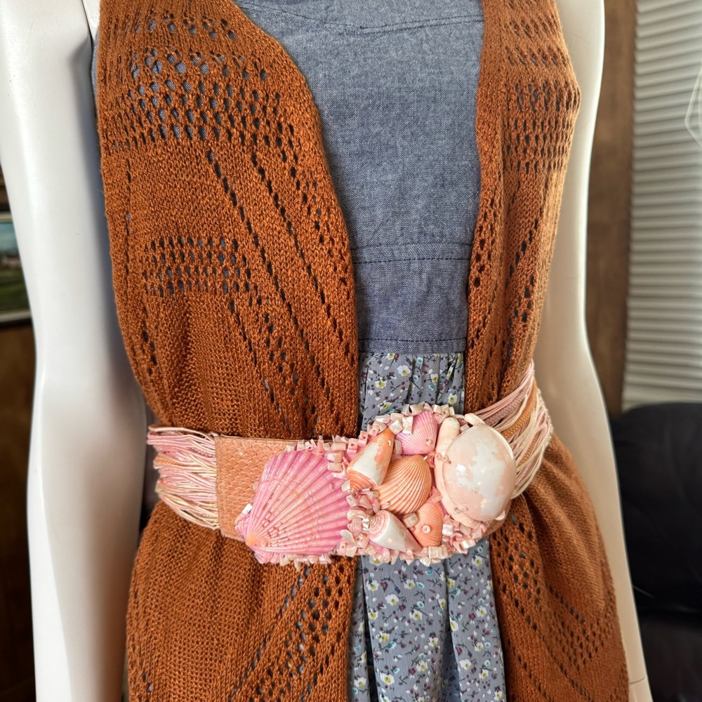 Vintage Shell Belt - Picture 4 of 8